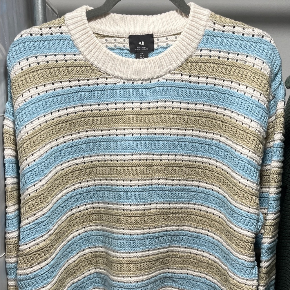 H&M Men's Crewneck Sweater - Light Blue, Beige, and Cream